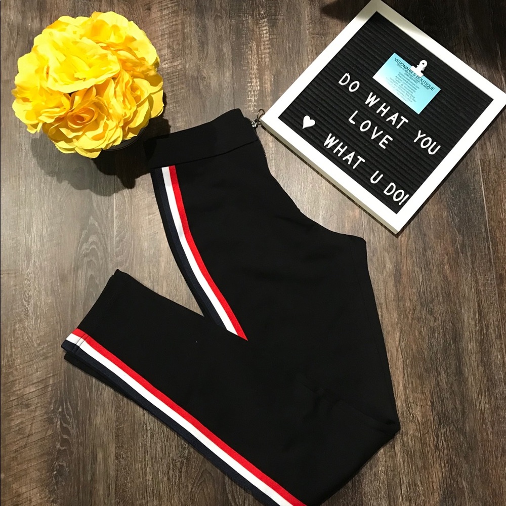 🌸 Racer Striped Pants🌸